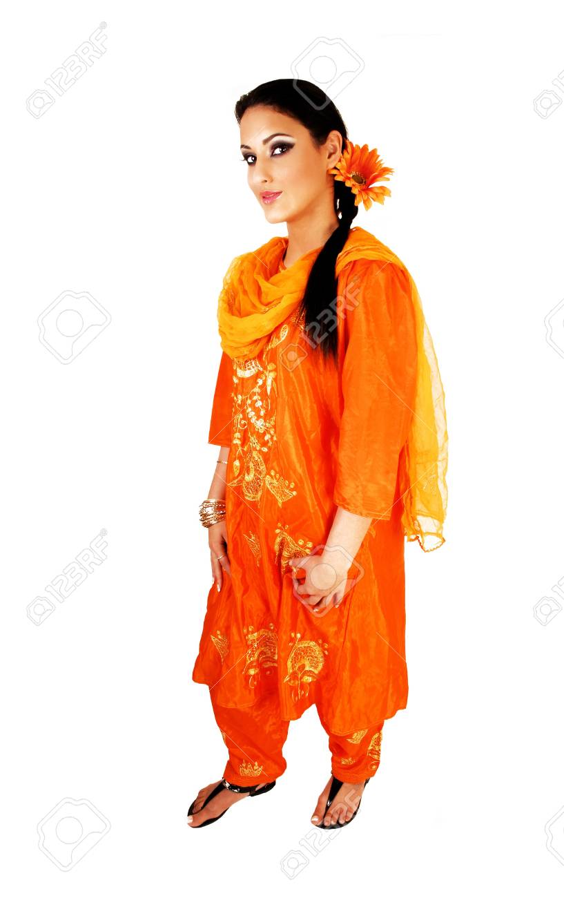 latest traditional dress for teenage girl