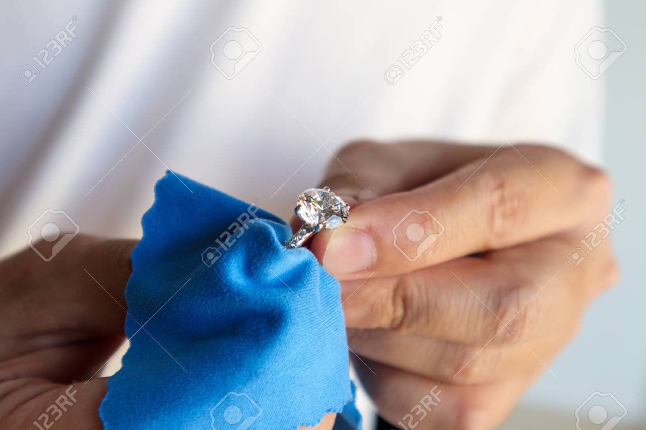 Cleaning rings