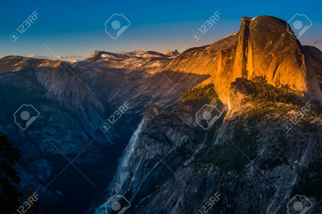 UU Paisaje 9,5x 20 Pulgada Soft Fleece Neck Polaina Bufanda Cara para Clima fr/ío Invierno al Aire Libre Wfispiy Puesta de Sol en el Parque Nacional de Yosemite EE