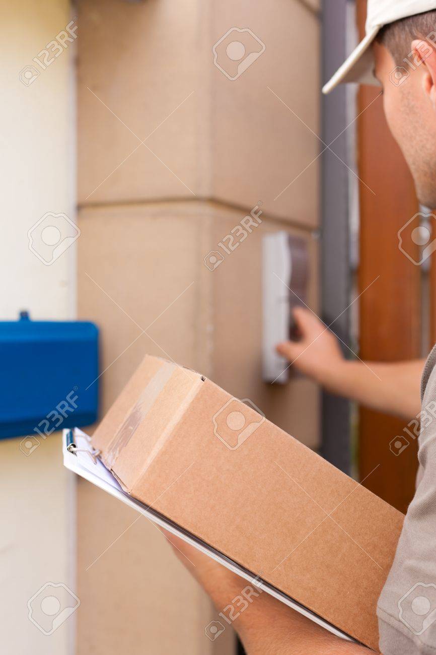 door to door suitcase delivery