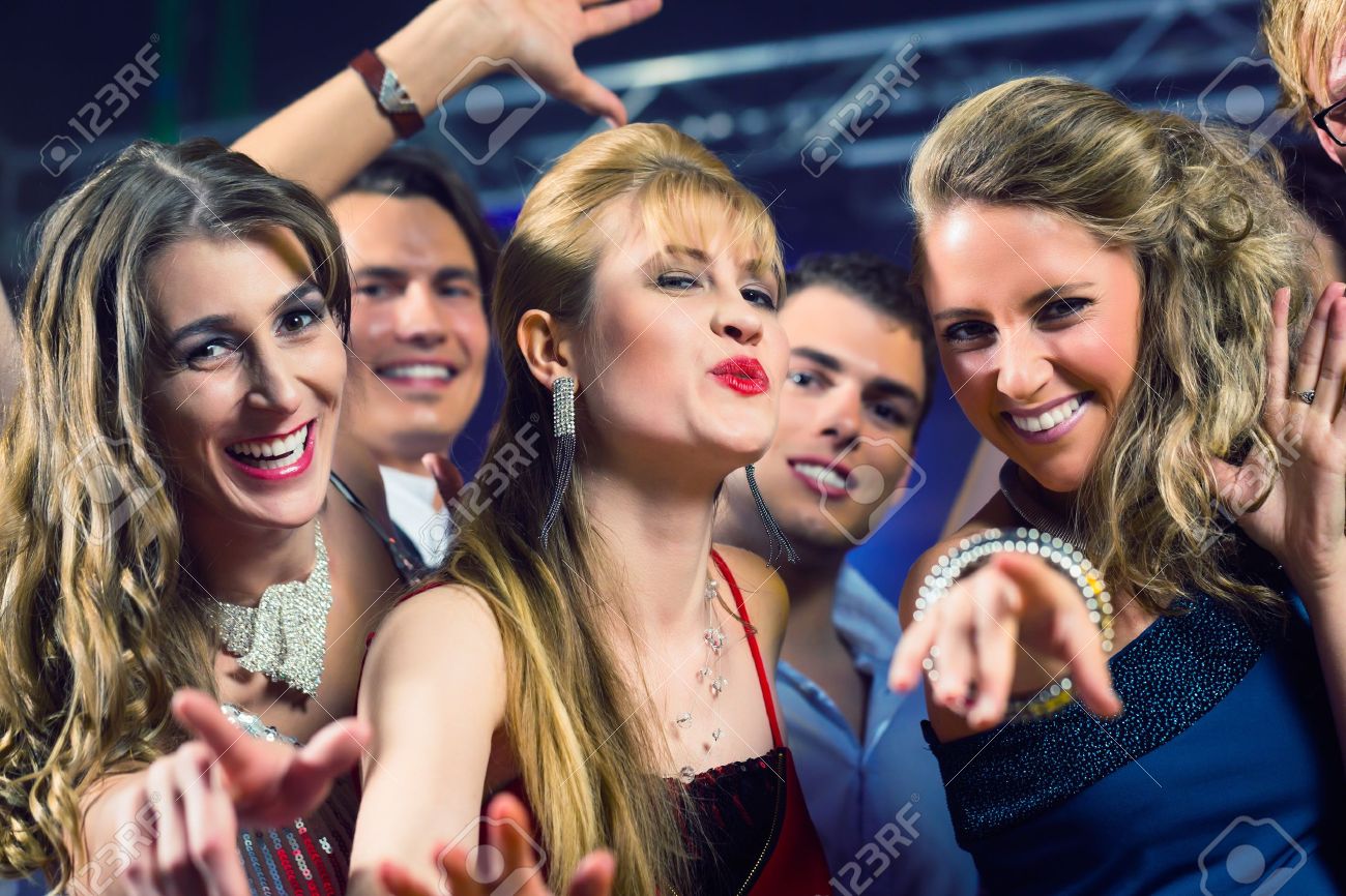 What to put on a disco for guys and girls What to put on a disco for guys and girls