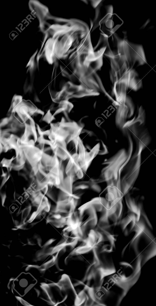 白炎黒の背景上の煙 の写真素材 画像素材 Image