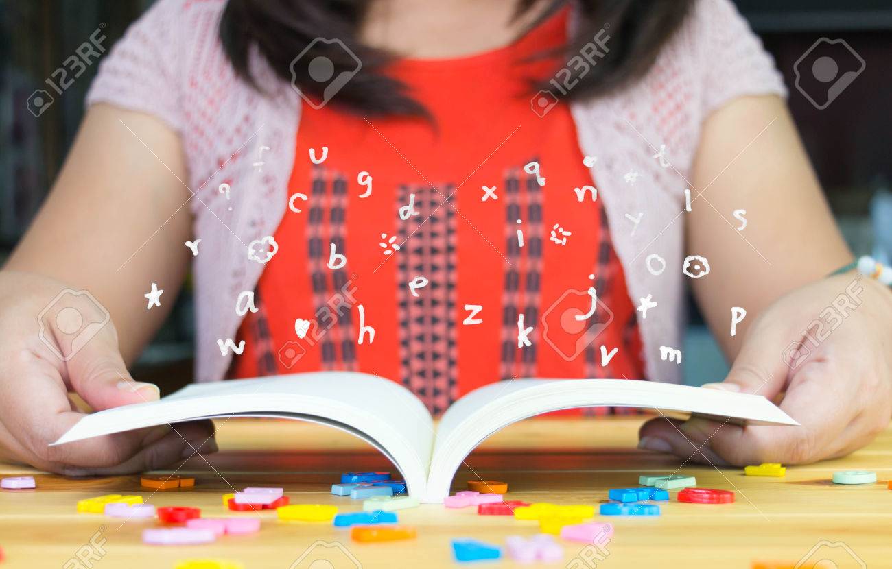 Dessin Ci Dessus Lettres Anglaises Livre Ouvert Representent Apprendre L Anglais