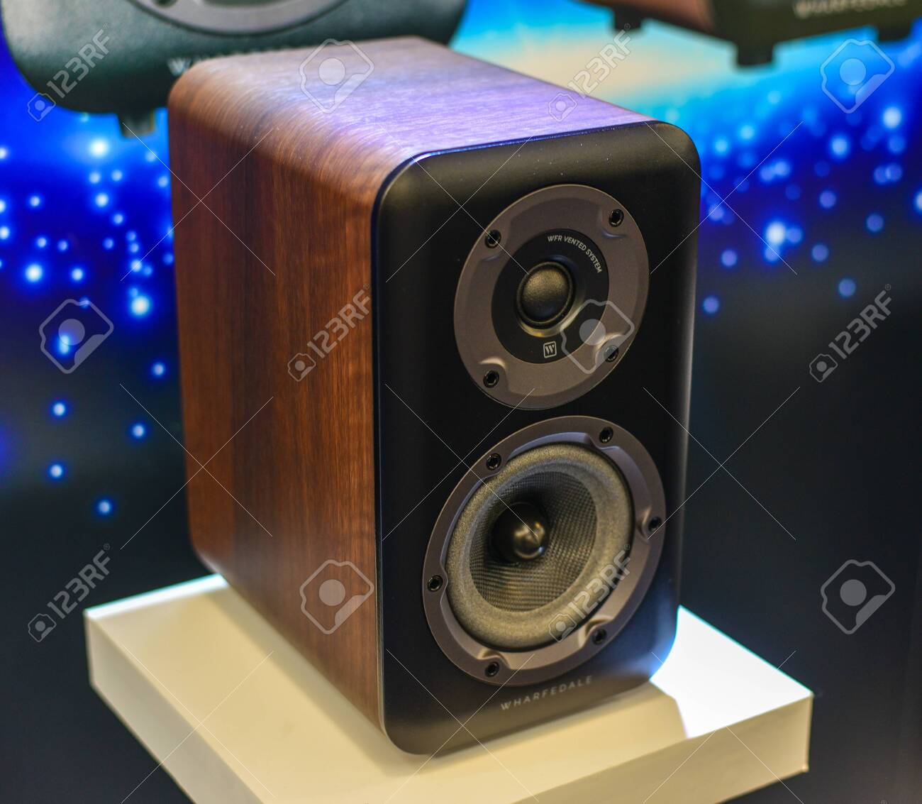 store speaker system