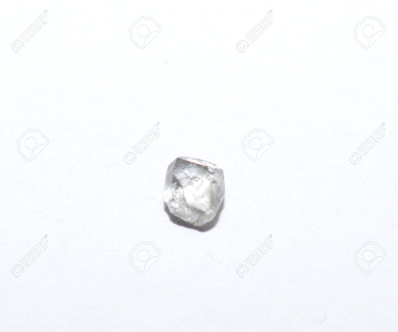 Diamant Brut Cristaux De Pierres Precieuses Banque D Images Et Photos Libres De Droits Image Diamant Brut Cristaux De Pierres Precieuses Banque D Images Et Photos Libres De Droits Image