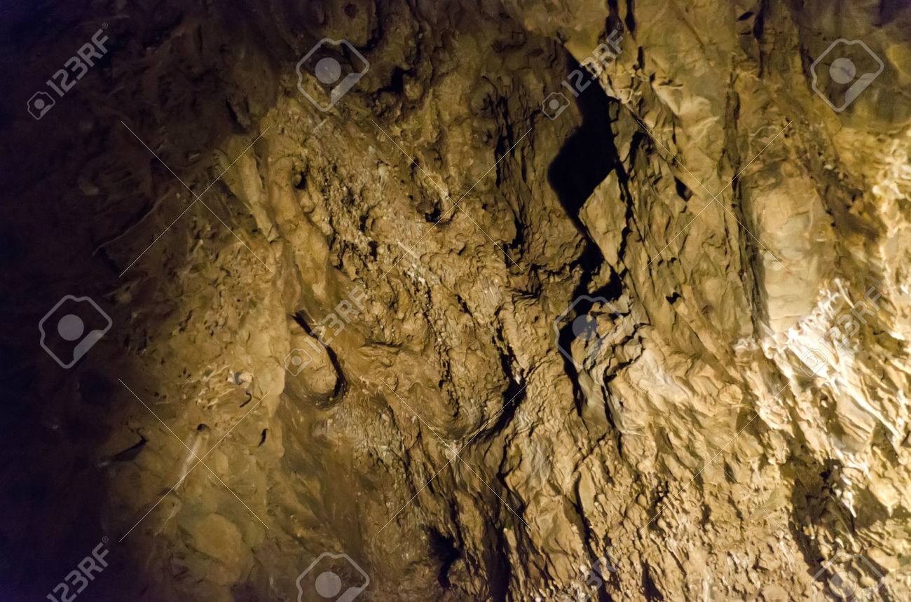 煙突洞窟の天井 の写真素材 画像素材 Image