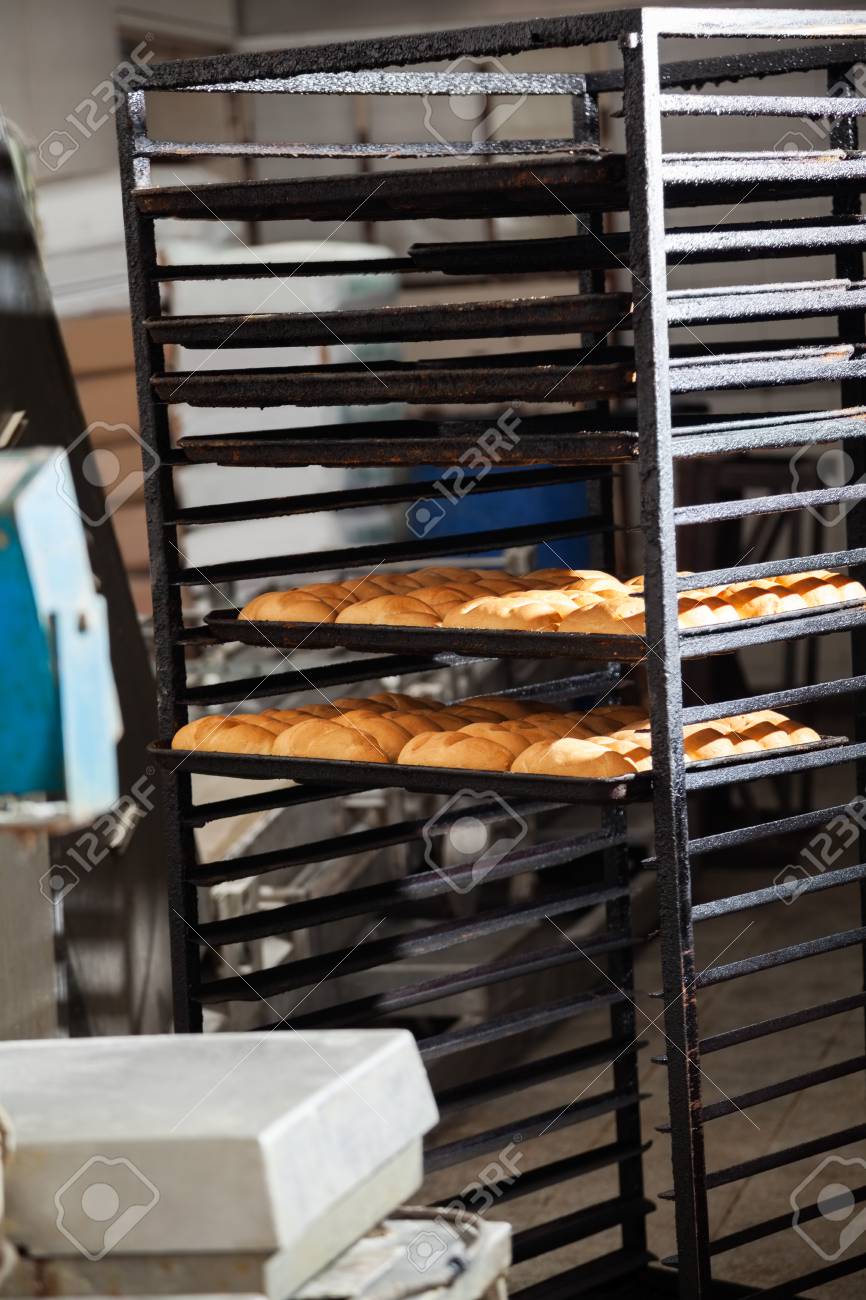 ☆15段ベーカリーラック パンラック 鉄板付き◇パン屋さんの必需品