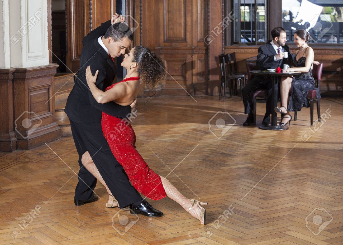 Tango linea di incontri