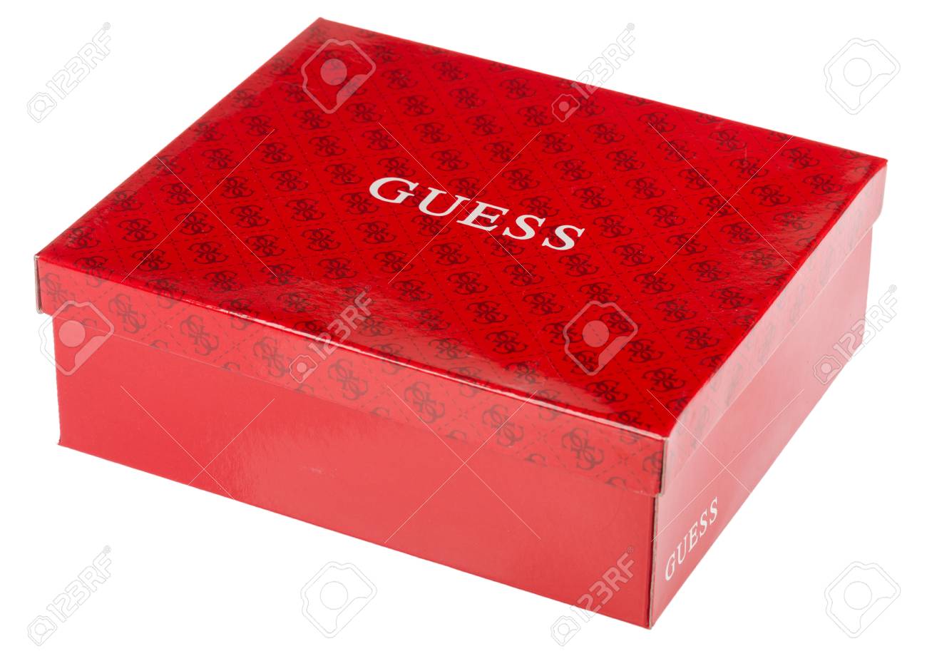 chaussure guess rouge