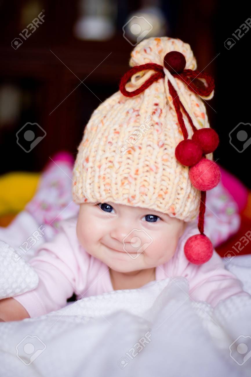 baby girl bobble hat