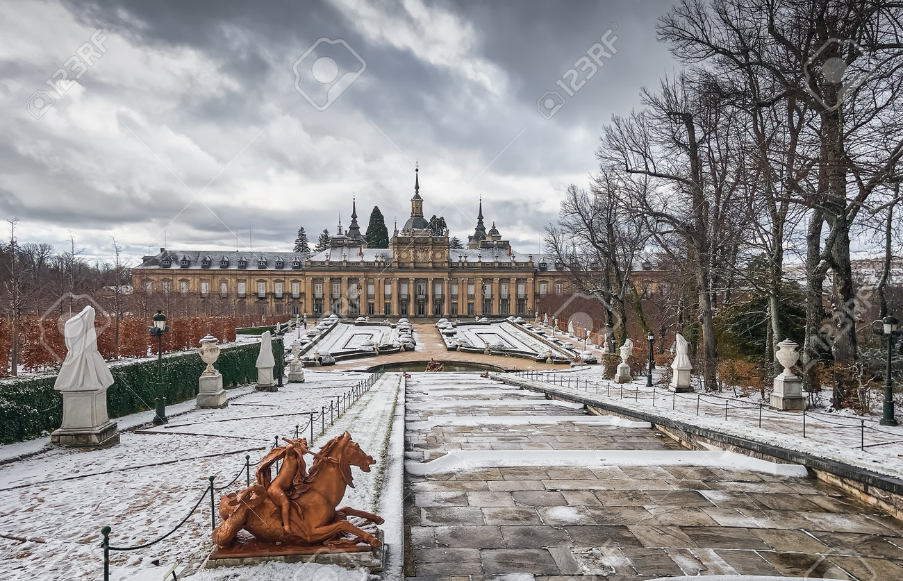 December 30, 2020, public gardens, historic fountains and exterior of the Baroque Palace of La Granja de San Ildefonso, Segovia, Castilla y Leon, Spain - 162154426 December 30, 2020, public gardens, historic fountains and exterior of the Baroque Palace of La Granja de San Ildefonso, Segovia, Castilla y Leon, Spain - 162154426
