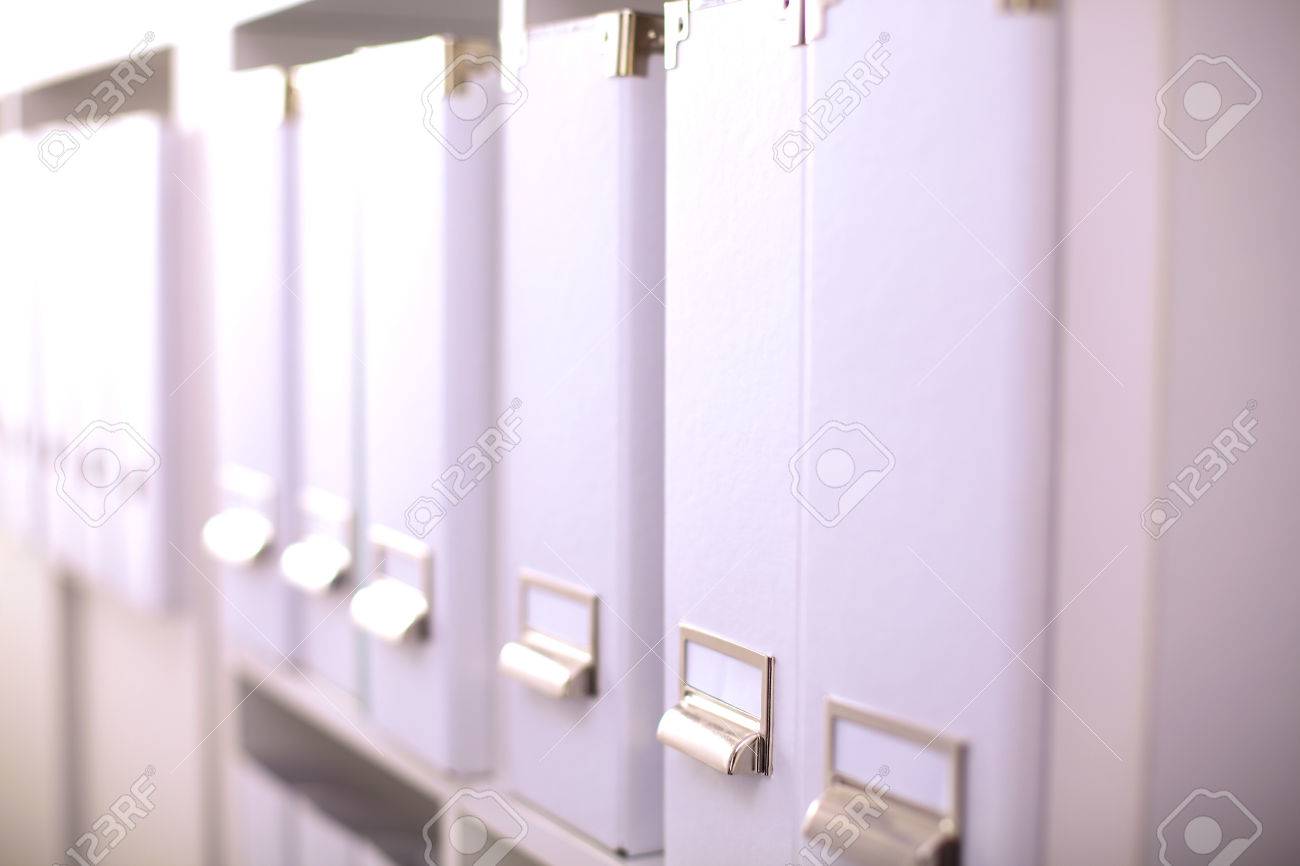 ファイル配置整然とした 多くの書類棚 テーブルにまだあります の写真素材 画像素材 Image ファイル配置整然とした 多くの書類棚 テーブルにまだあります の写真素材 画像素材 Image