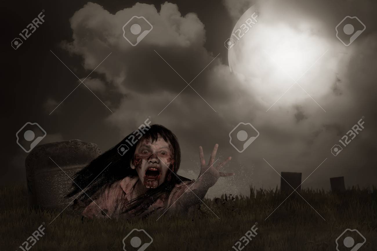 ゾンビを墓場から上昇しています ハロウィンのコンセプト の写真素材 画像素材 Image
