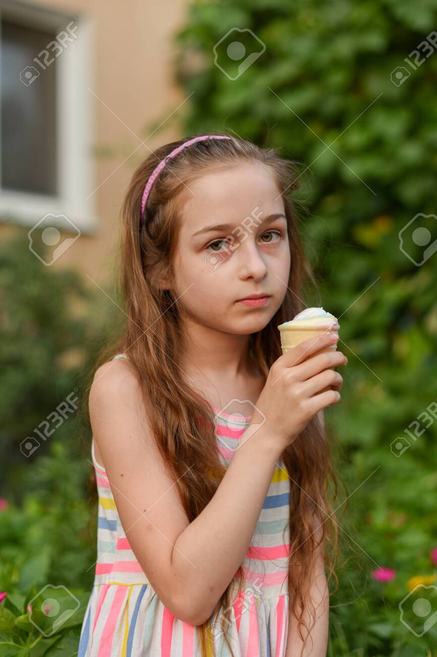 dress 9 year old