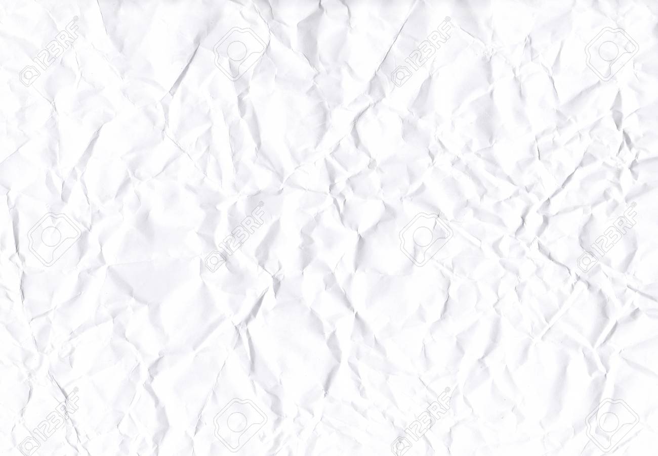 白背景紙をくしゃくしゃ しわの床面 空の羊皮紙のシート の写真素材 画像素材 Image