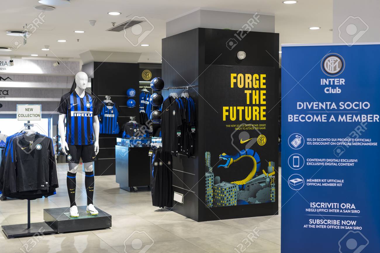 Hasil gambar untuk MERCHANDISE INTER MILAN OFFICIAL