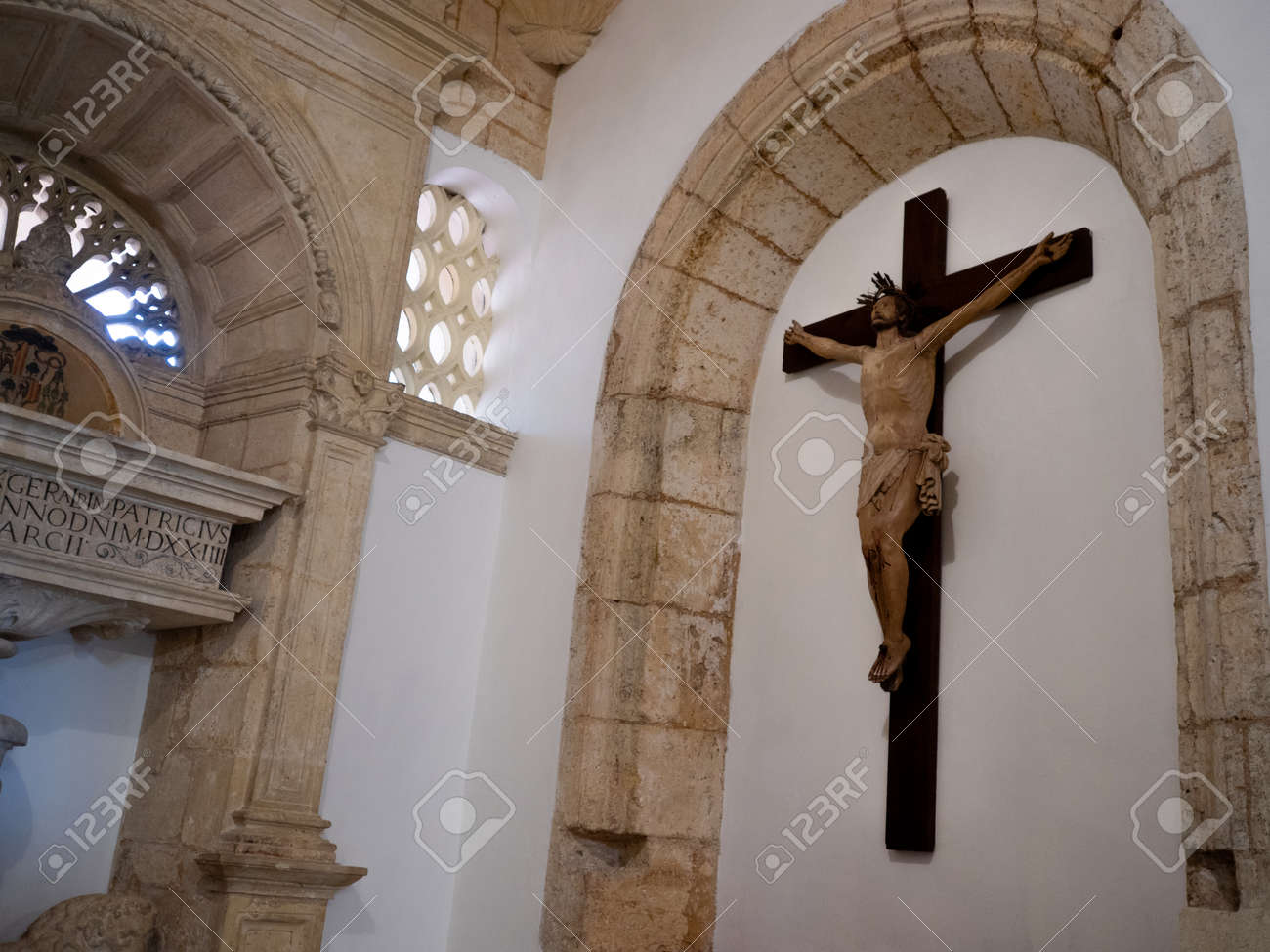 ラリック　ガラス　十字架 キリスト像 R.LALIQUE ルネ・ラリック『Christ』キリスト 立像 彫像 十字架 置物