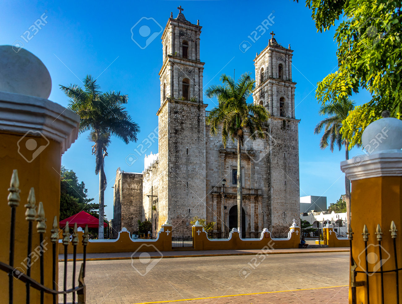 cathedral Archives - Photos by Ravi, image size:1300x984