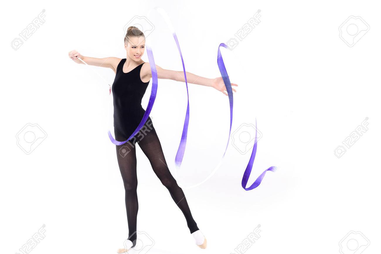 ブルーのリボンとトレーニング笑顔若い新体操 の写真素材 画像素材 Image