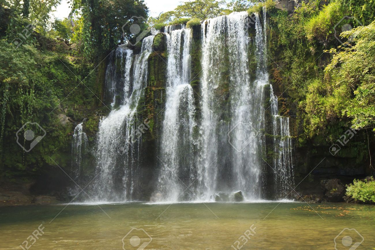 Idyllic Llano de Cortes waterfall in the jungle near Bagaces, Costa Rica - 16679169 Idyllic Llano de Cortes waterfall in the jungle near Bagaces, Costa Rica - 16679169