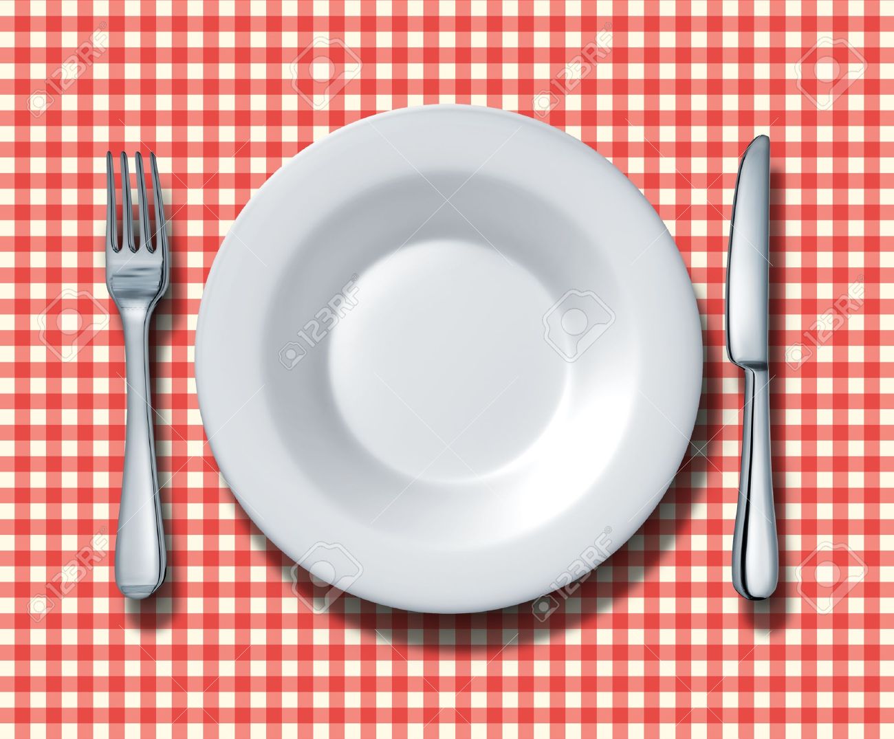 Place Setting For A Family Restaurant With A Red And White Checkered ... Place Setting For A Family Restaurant With A Red And White Checkered ...