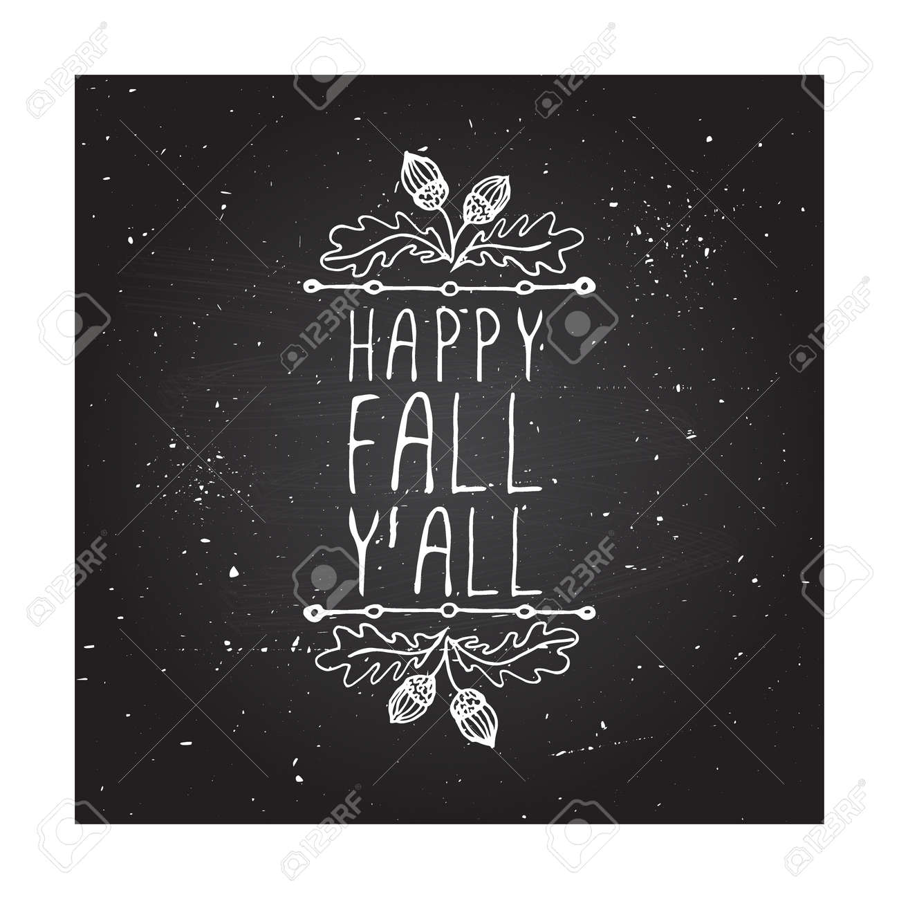 幸せな秋の Y All 手書き黒板背景にドングリとタイポグラフィの要素 のイラスト素材 ベクタ Image