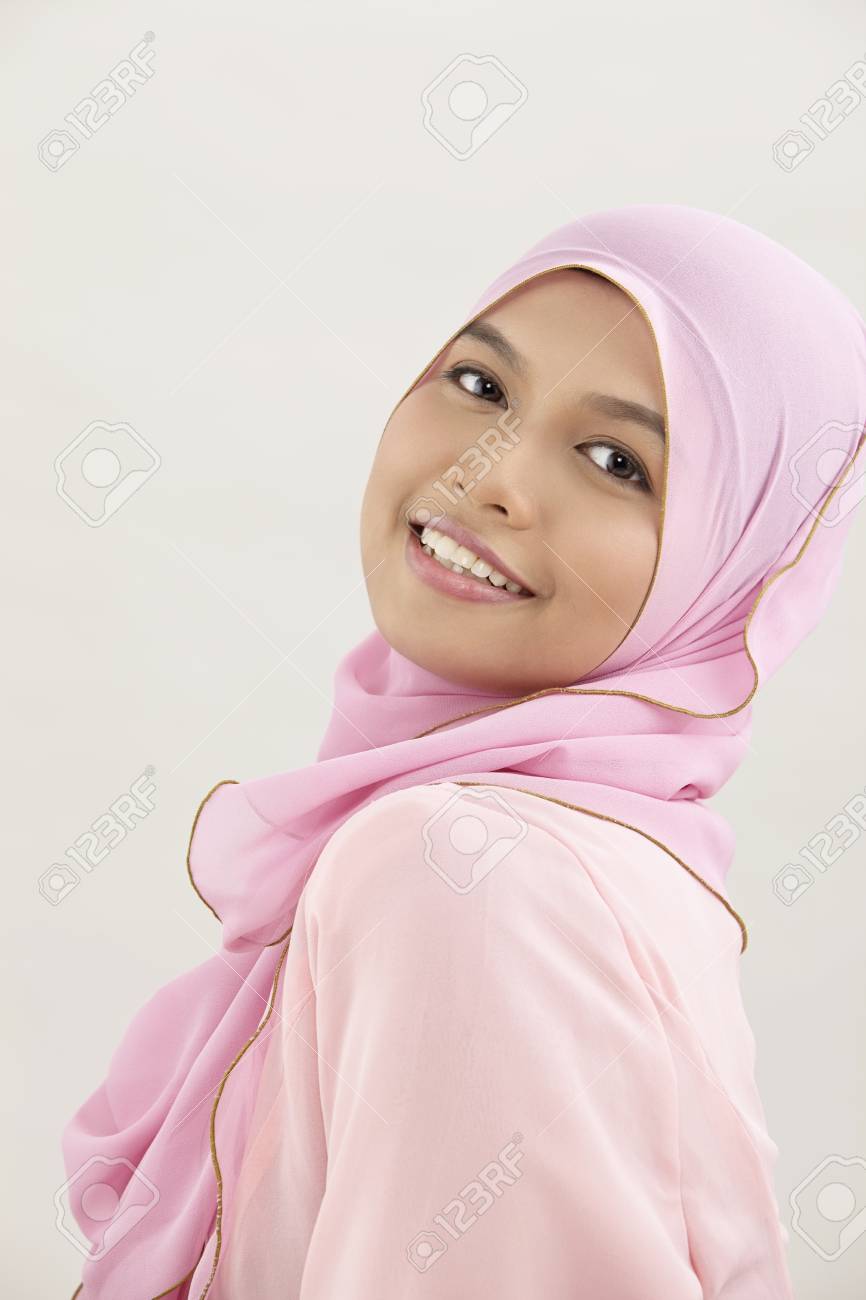 Malay tudung