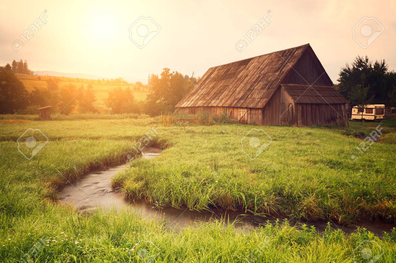 Schone Landschaft Lizenzfreie Fotos Bilder Und Stock Fotografie Image