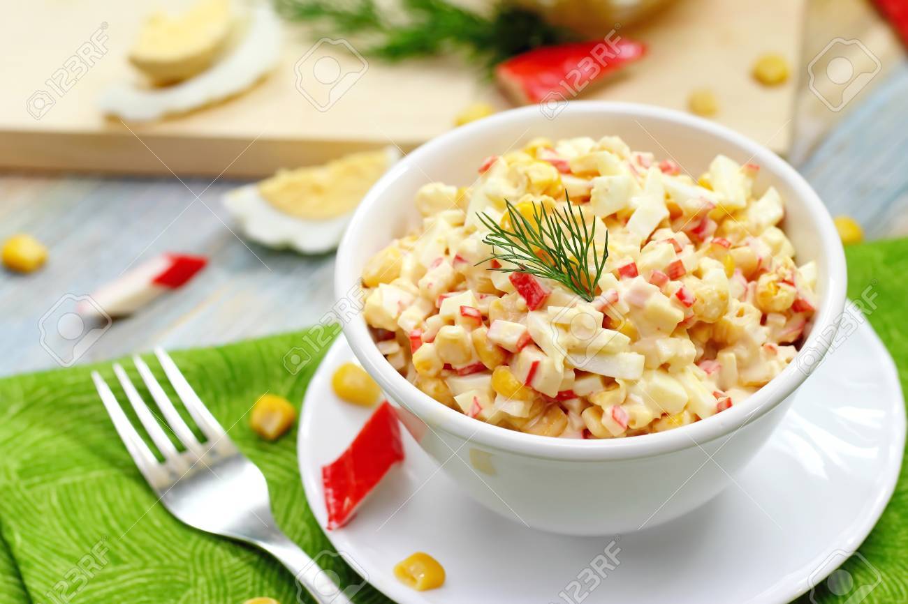 Classic salad of crab sticks. Crab sticks with an egg: a recipe 76 Classic salad of crab sticks. Crab sticks with an egg: a recipe 54