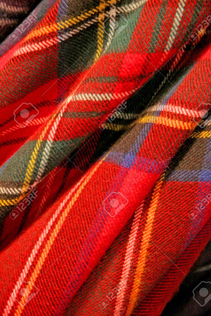 タータン チェック生地赤 緑 青クリーム伝統的スコットランド代表氏族の組み合わせのクローズ アップ の写真素材 画像素材 Image