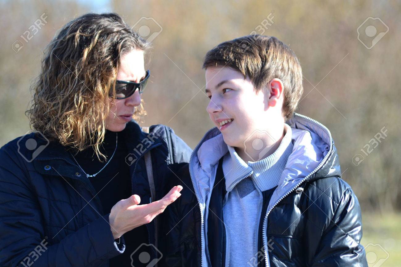 е. мать с мальчиком. фотосессия мать и сын. маменькин сынок. фотосессия мать и сын.