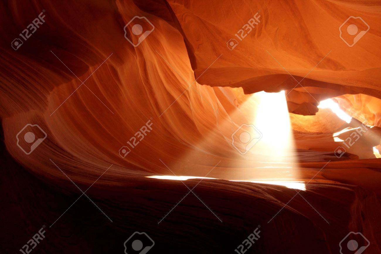 Amazing Light Beam in Antelope Canyon, Arizona ,USA - 19195017 Amazing Light Beam in Antelope Canyon, Arizona ,USA - 19195017