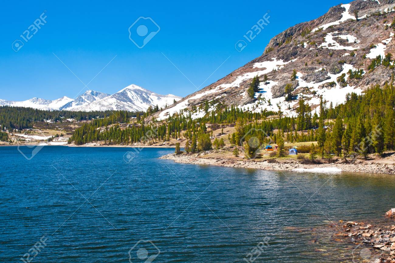 Snow-capped Mountains and Lake in Yosemite National Park,California - 20138939 Snow-capped Mountains and Lake in Yosemite National Park,California - 20138939