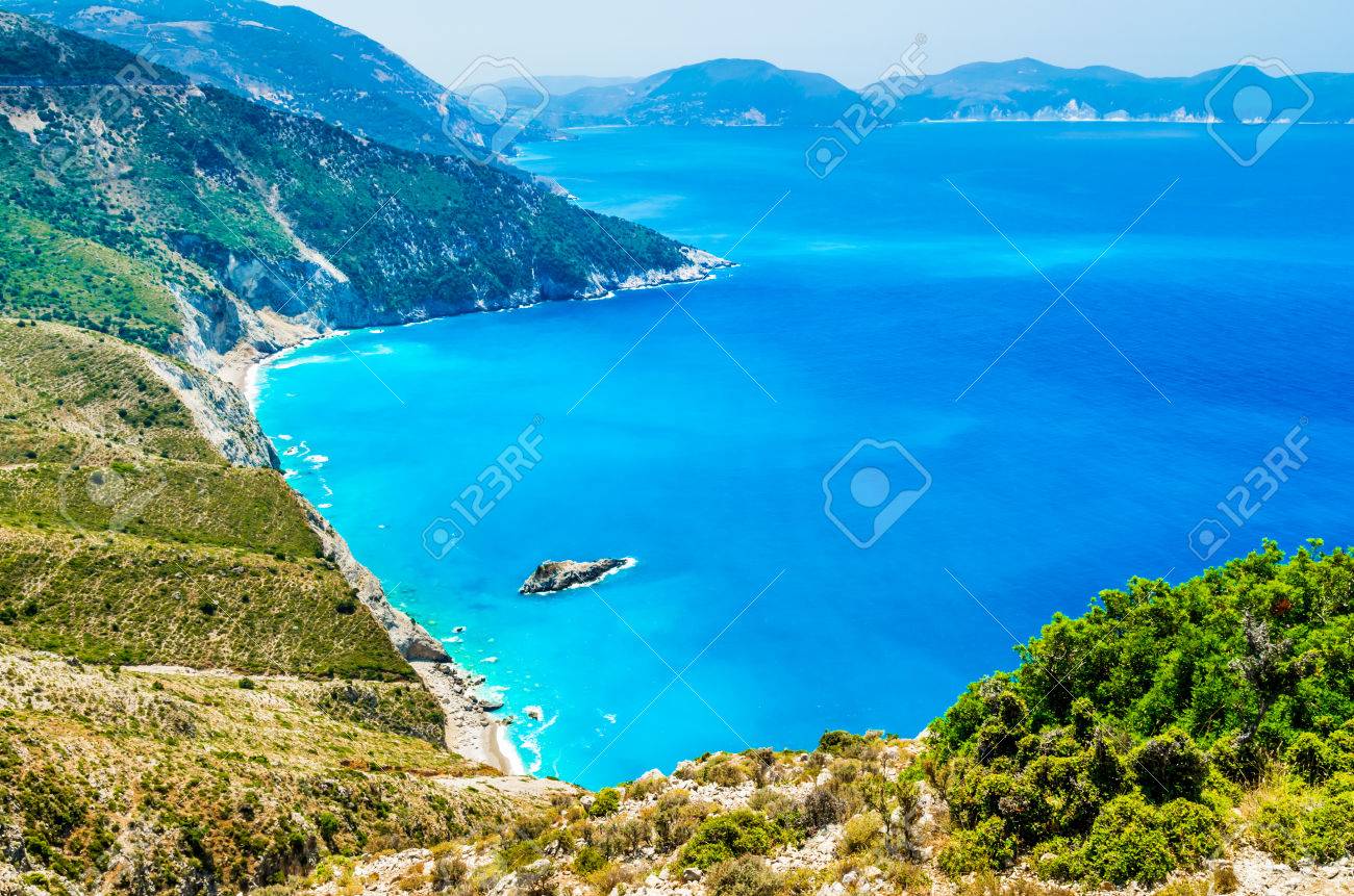 ミルトス ビーチ ケファロニア島 ギリシャ ミルトス湾 ケファロニア島のビーチの美しい景色 の写真素材 画像素材 Image