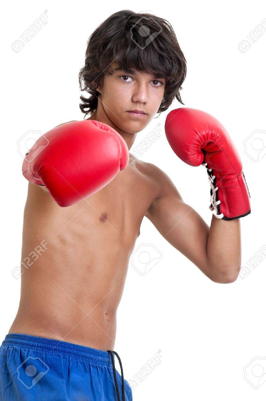 ボクシング グローブでポーズの若きファイター の写真素材 画像素材 Image