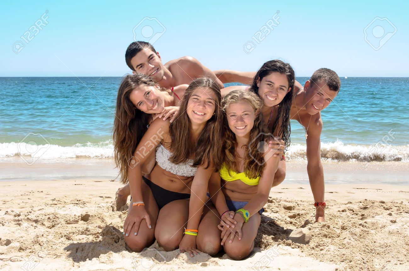 FKK Teenager Bilder am Strand FKK Teenager Bilder am Strand