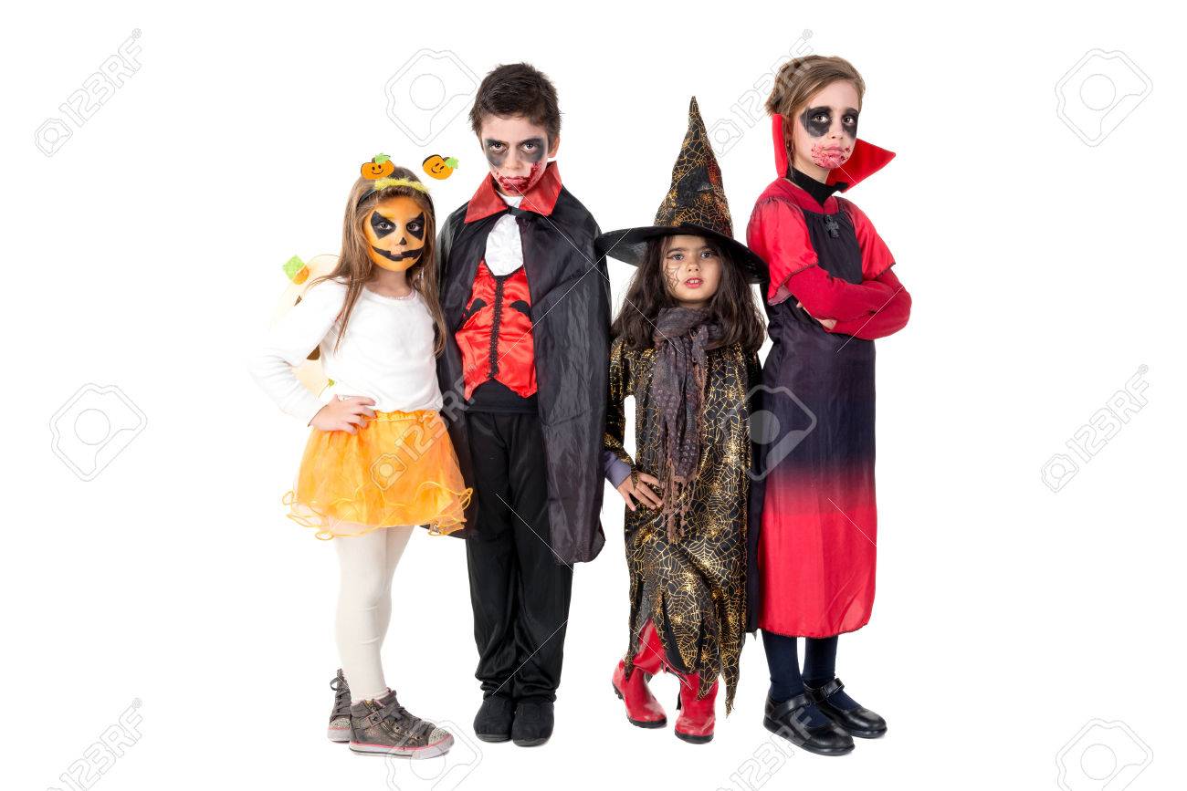 Group of kids with face-paint and Halloween costumes - 83148430 Group of kids with face-paint and Halloween costumes - 83148430