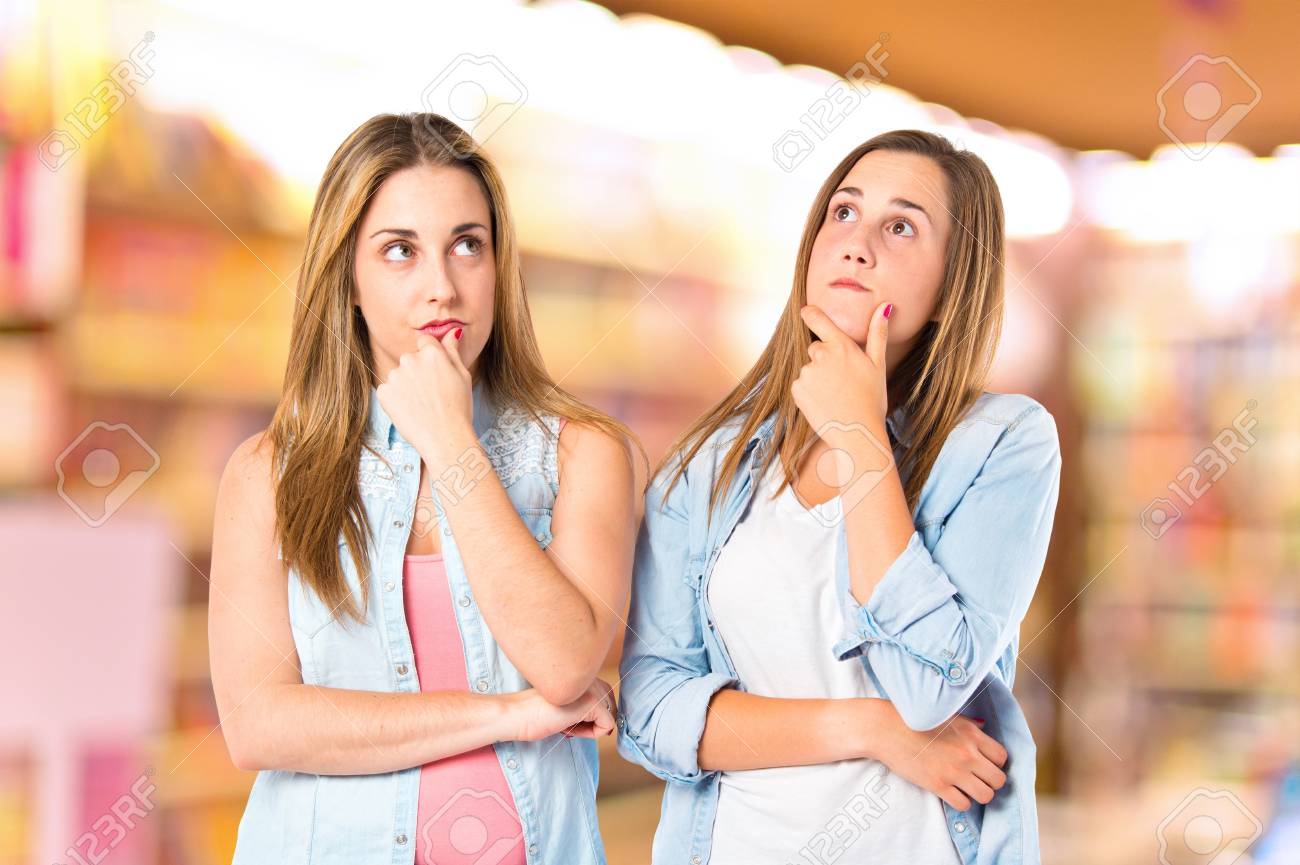 Resultado de imagen para CHICAS PENSANDO