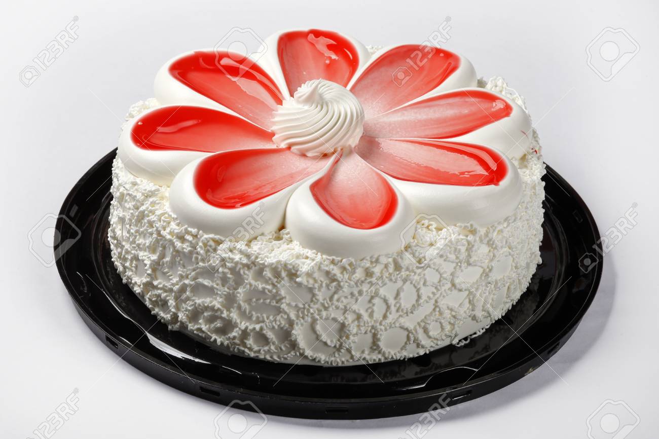 Gateau Au Chocolat Fraises Et Chantilly Banque D Images Et Photos Libres De Droits Image