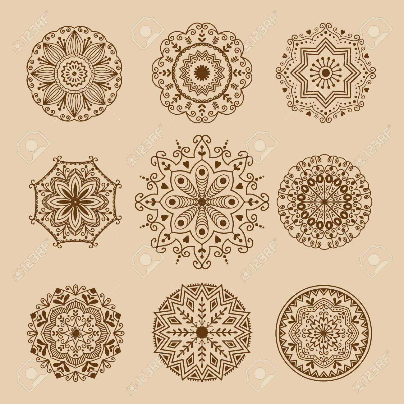 ヘナタトゥー茶色一時的な刺青の花テンプレートは 装飾用レース装飾的な要素とインドのデザイン パターン ペイズリー アラベスク Mhendi 装飾ベクトルを落書き のイラスト素材 ベクタ Image