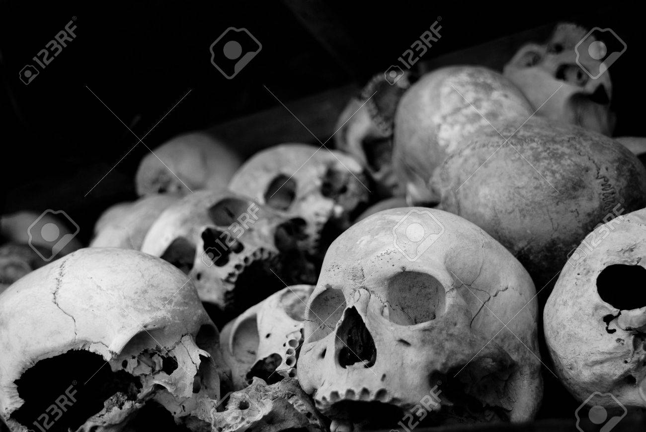 many skull in a cambodia museum named killing field - 3255839 many skull in a cambodia museum named killing field - 3255839
