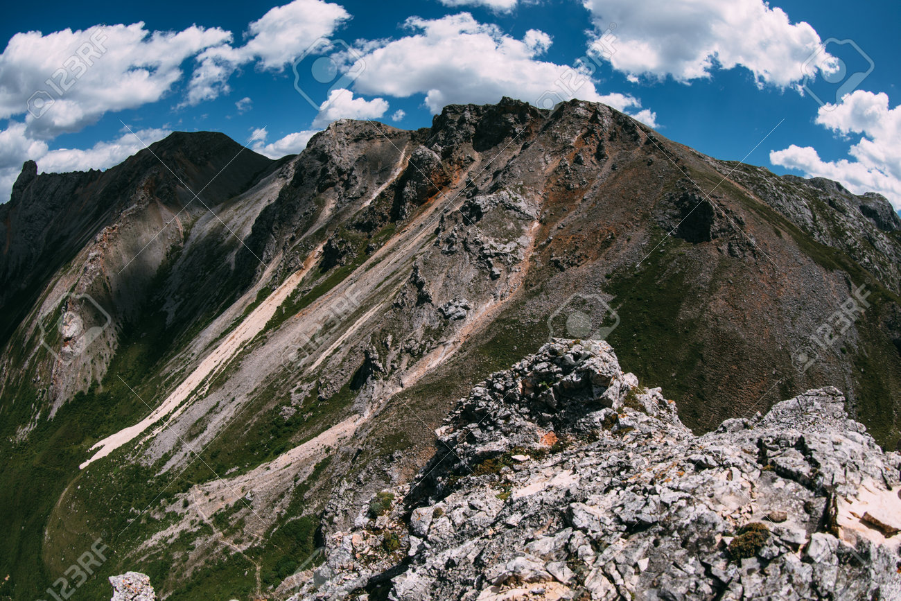 etiam-dictum-ipsum-a-felis