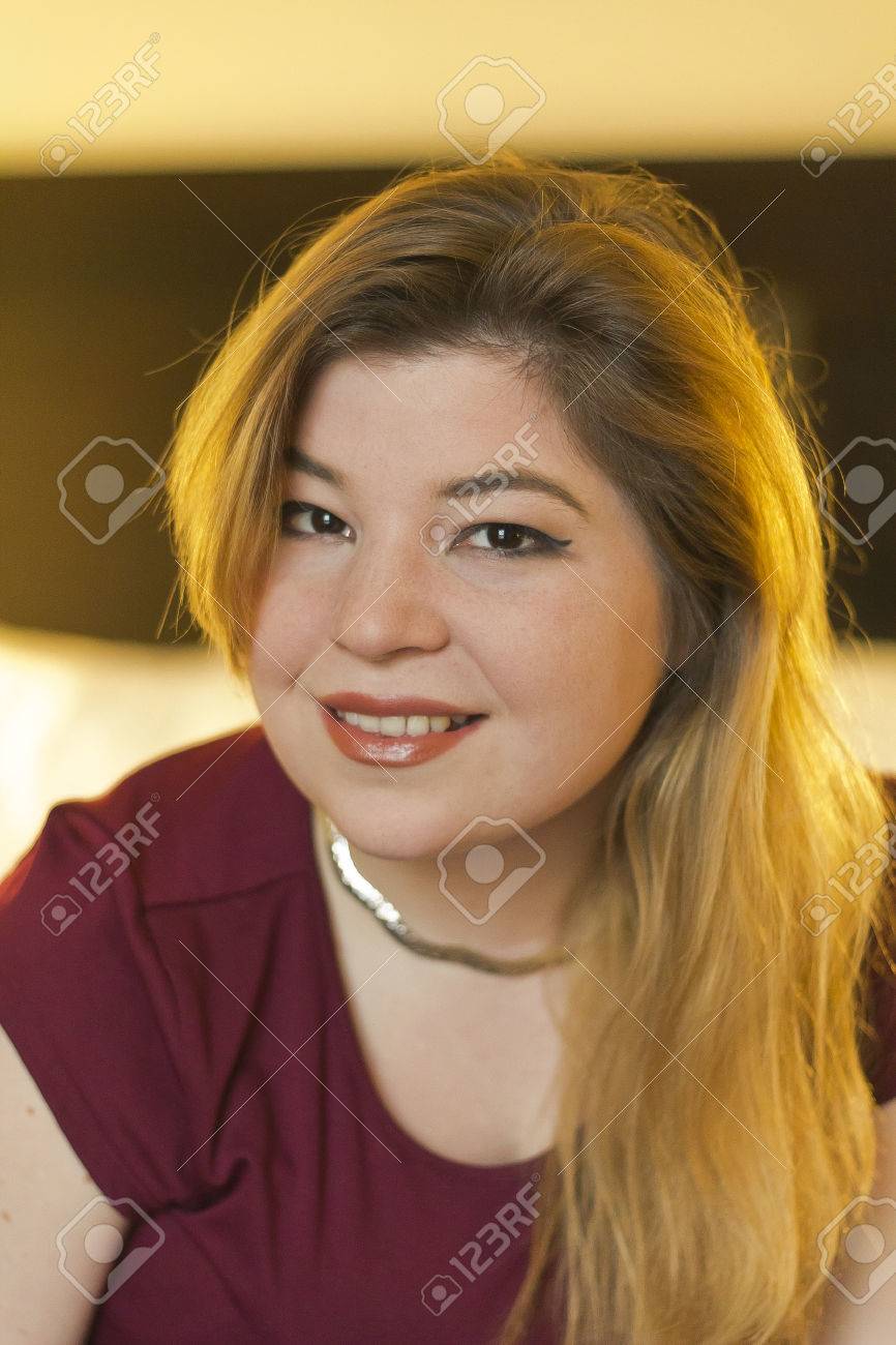 Macko FlowerCute Girl Early 20s With Long Wavy Hair