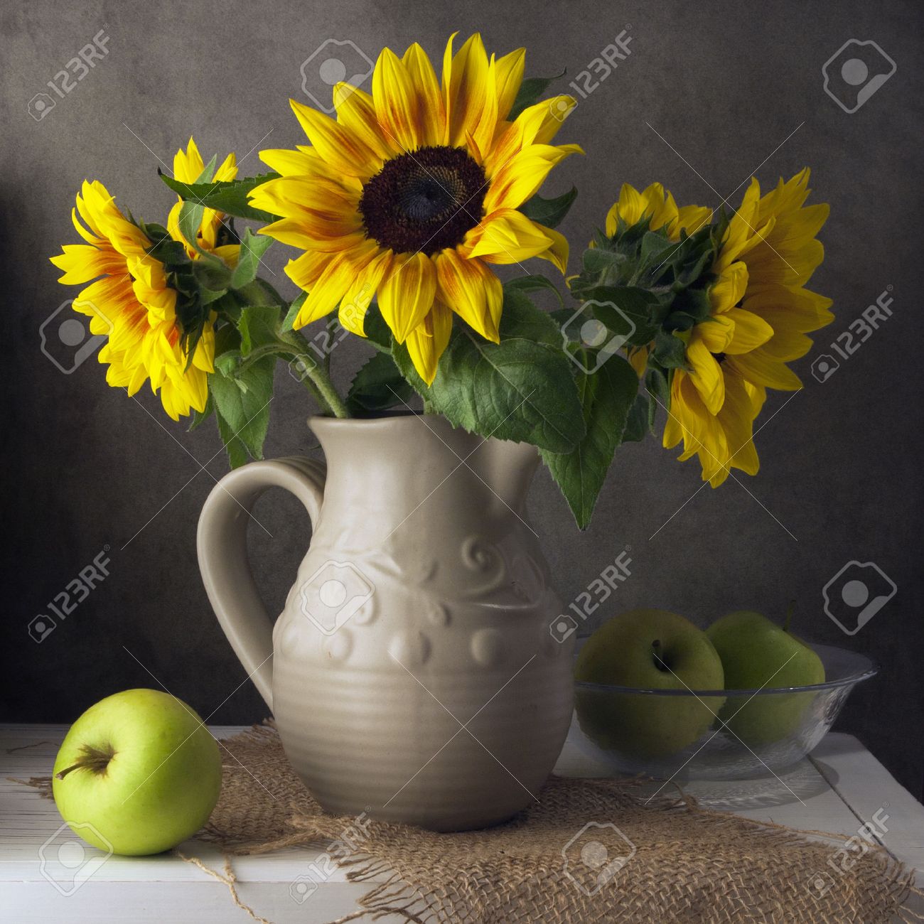 Untitled By Belu Gheorghe 500px Quadros De Girassol Campos De Girassol Amor Flores