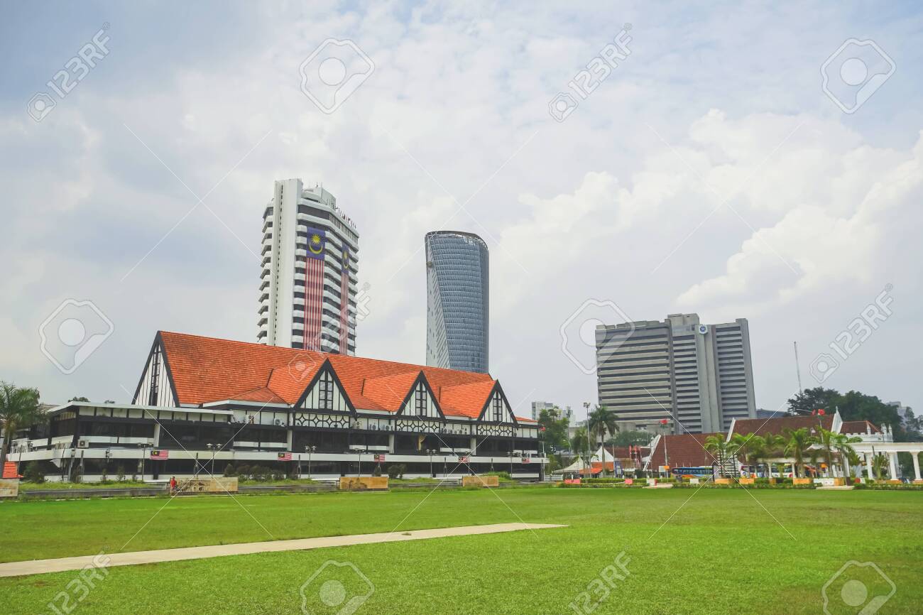 Kuala Lumpur Malaysia November 7 2019 Royal Selangor Club In Merdeka Square Park Kuala Lumpur City Malaysia It Was Built In 1884 Stock Photo Picture And Royalty Free Image Image 136698666
