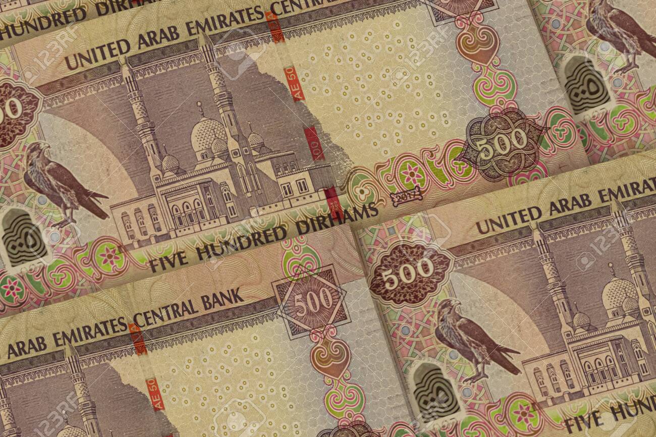 500 дирхам оаэ