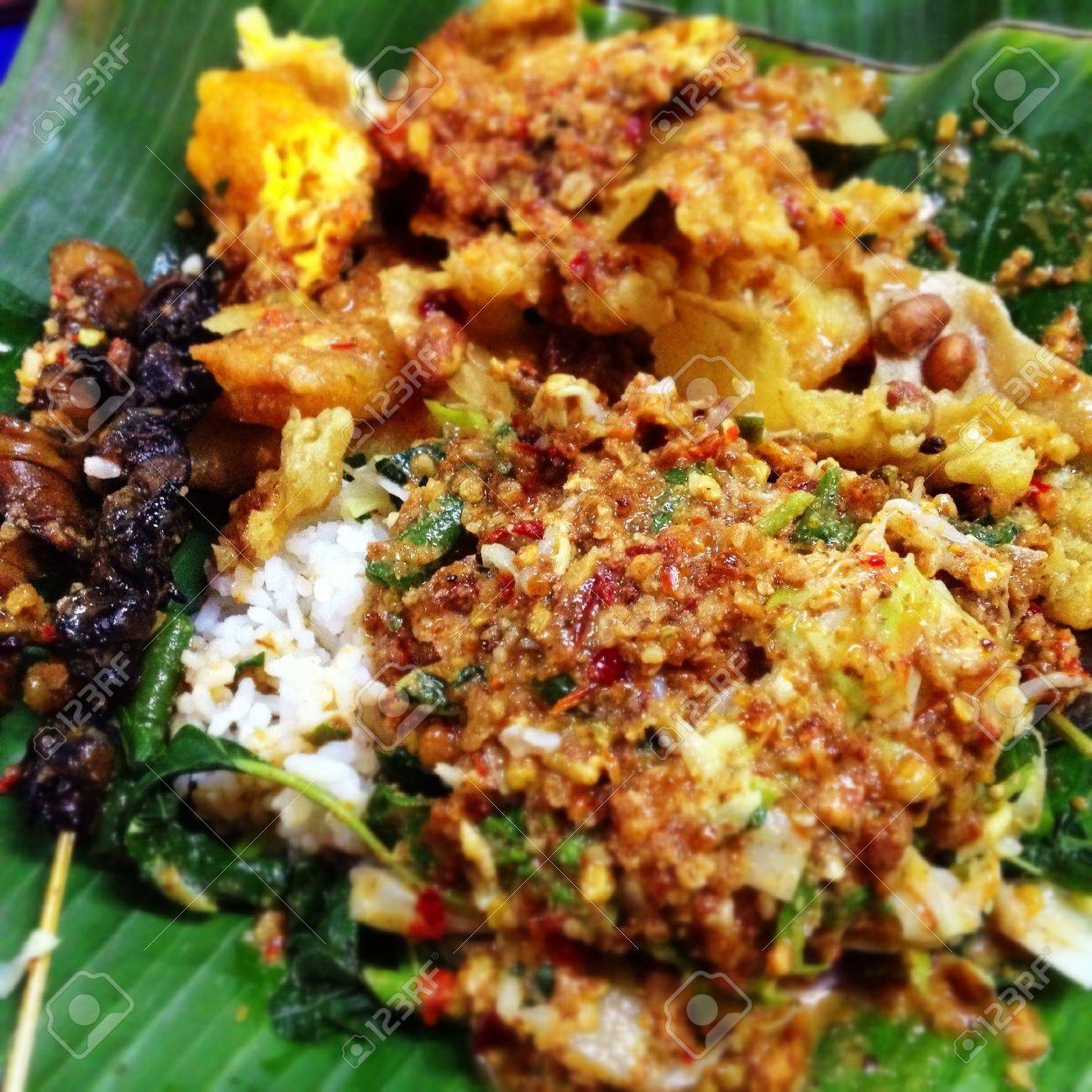 スマランから鼻 pecel のプレート ロイヤリティーフリーフォト