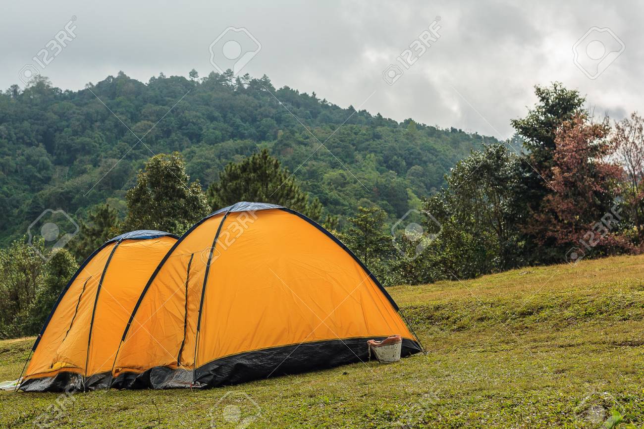 Travel Outdoor Tent,tourism Background Royalty Free Stok Fotoğraf, Resimler, Görseller Ve Stok Fotoğrafçılık. Image 111924571.