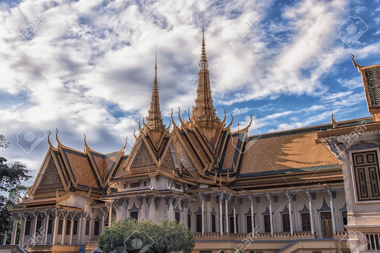 プノンペン カンボジアの王宮 の写真素材 画像素材 Image