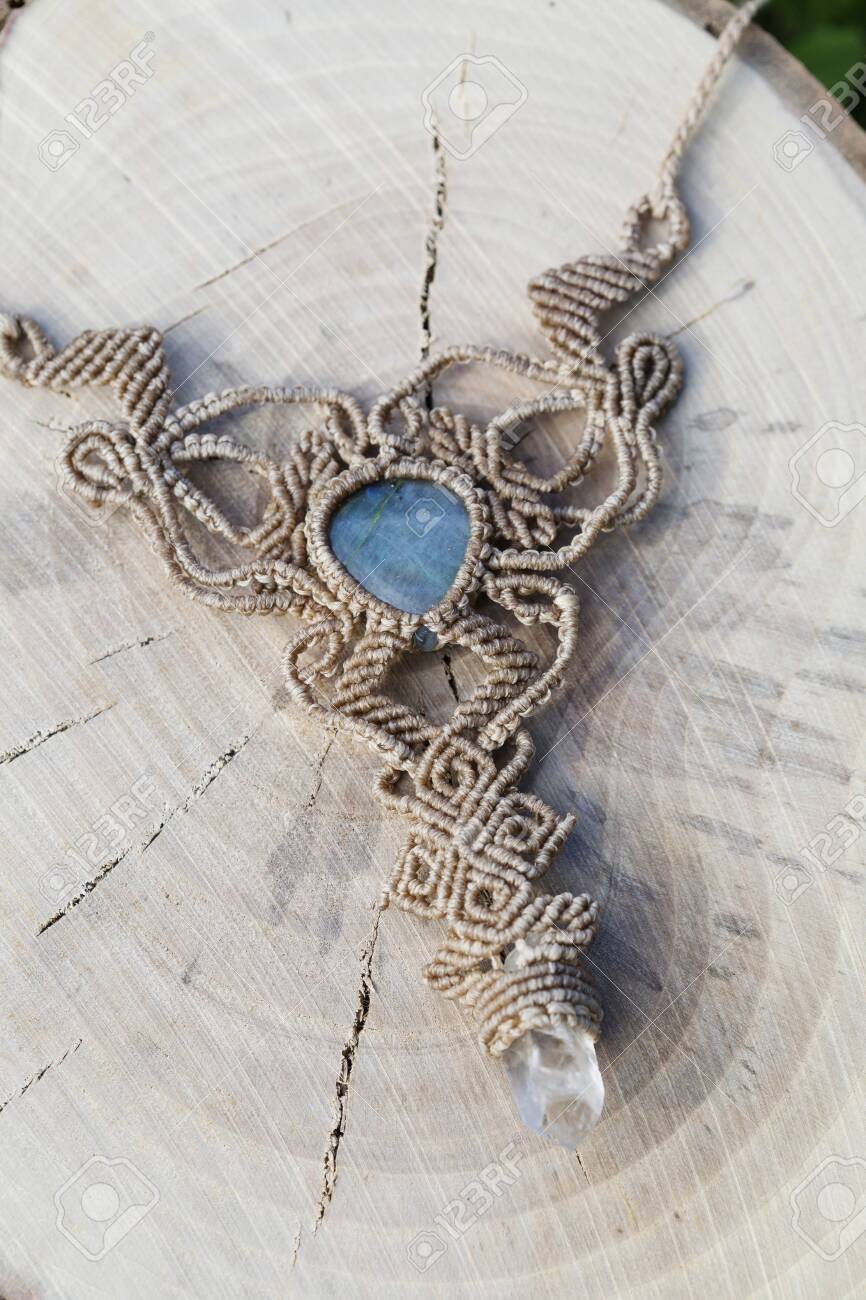 macrame gem necklace
